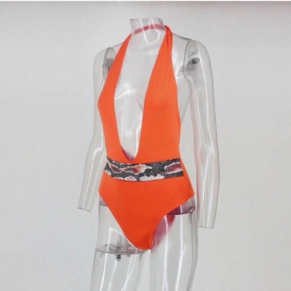 NEW! Backless, Halter Monokini - Picture 6 of 8